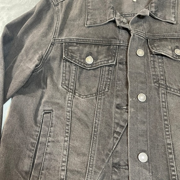 Free People Women's Jacket Size Medium Black Washed Denim Trucker - Picture 4 of 7